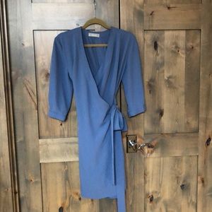 Everlane Japanese Go Weave long sleeve wrap dress